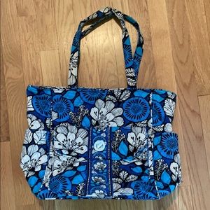 Vera Bradley tote